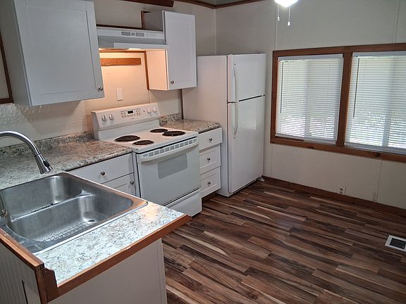 5th image of 17020 153rd Ave SE
