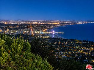 16799 Charmel Ln, Pacific Palisades, CA 90272