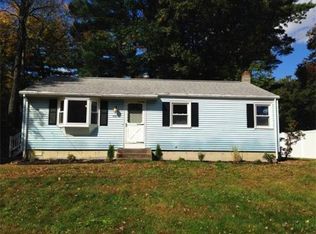 422 Acrebrook Dr, Northampton, MA 01062