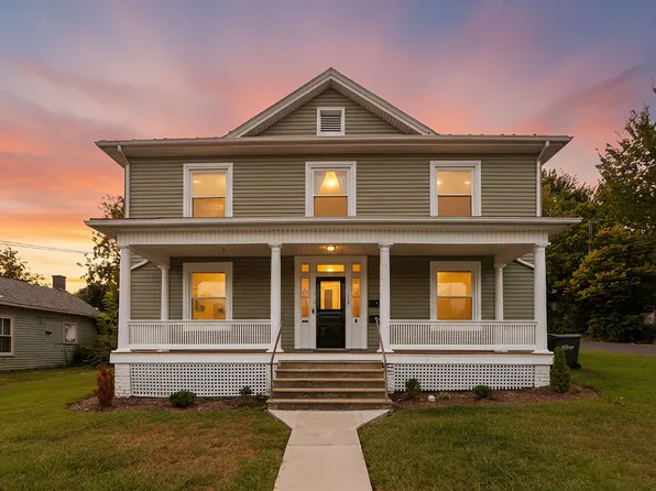 1120 Stoneburner St #B, Staunton, VA 24401