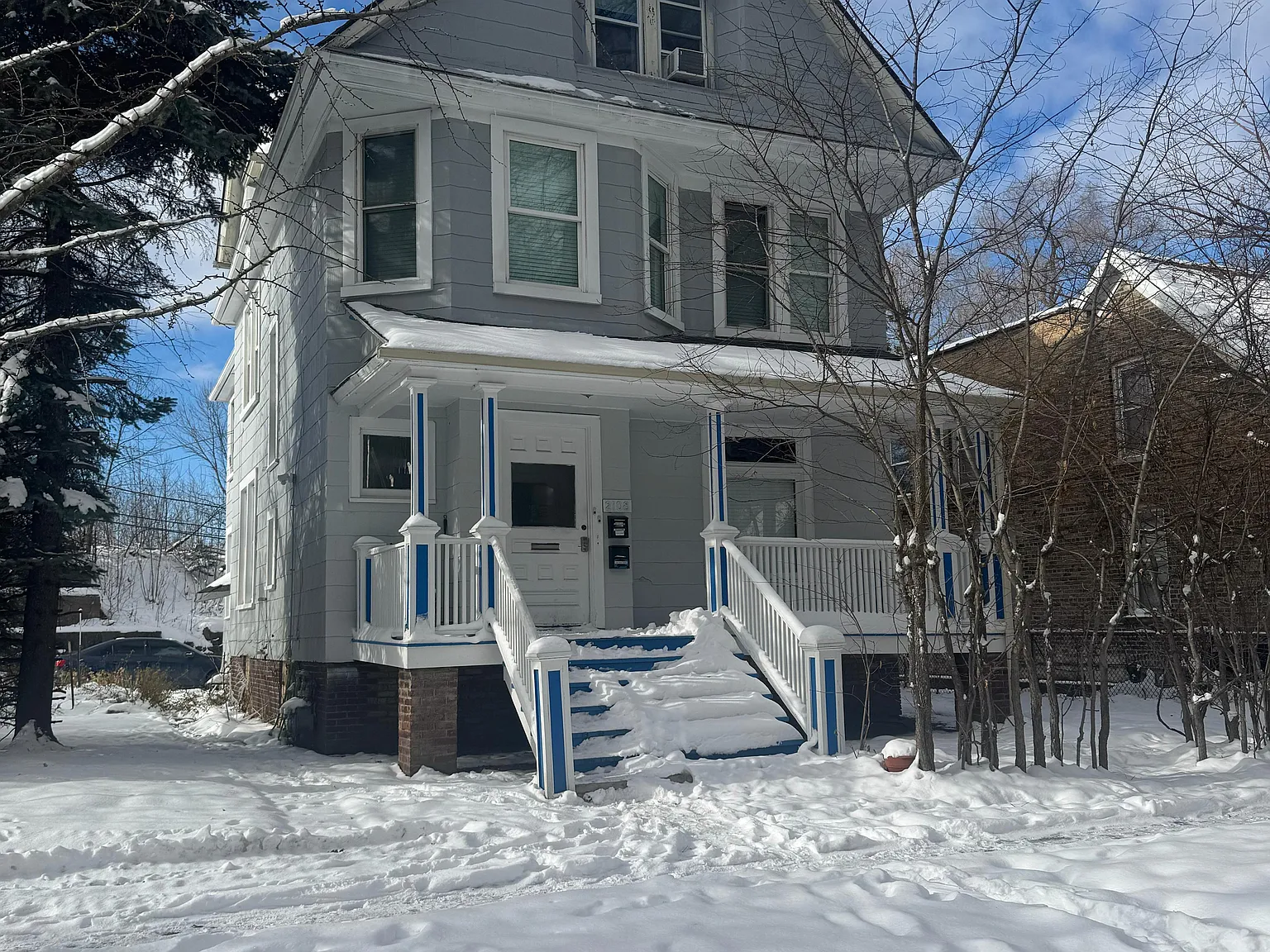 6 bed, 2000 sqft, $750 — Photo 3