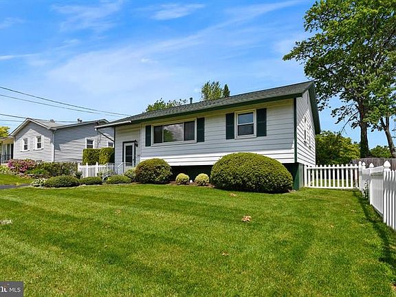 5th image of 13423 Tangier Pl