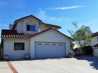 25024 Hollyhock Ct, Newhall, CA 91381
