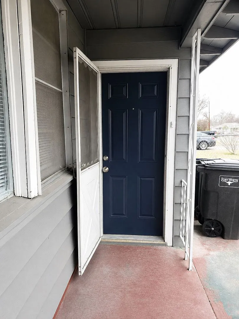 4256 Standish Road — Photo 3