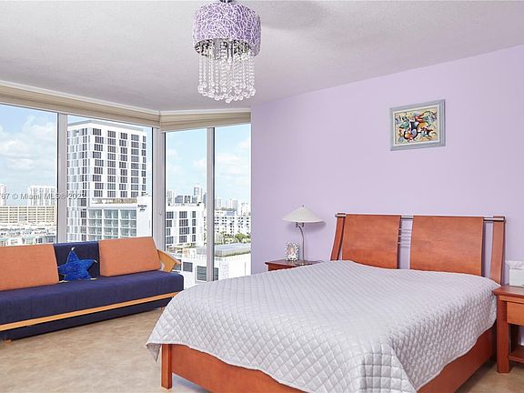 5th image of 17555 Collins Ave APT 1002