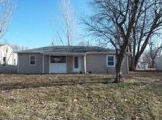 3582 SW Kerry Ave, Topeka, KS 66611