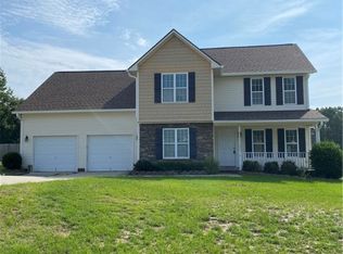 135 Jubilee Ct, Cameron, NC 28326