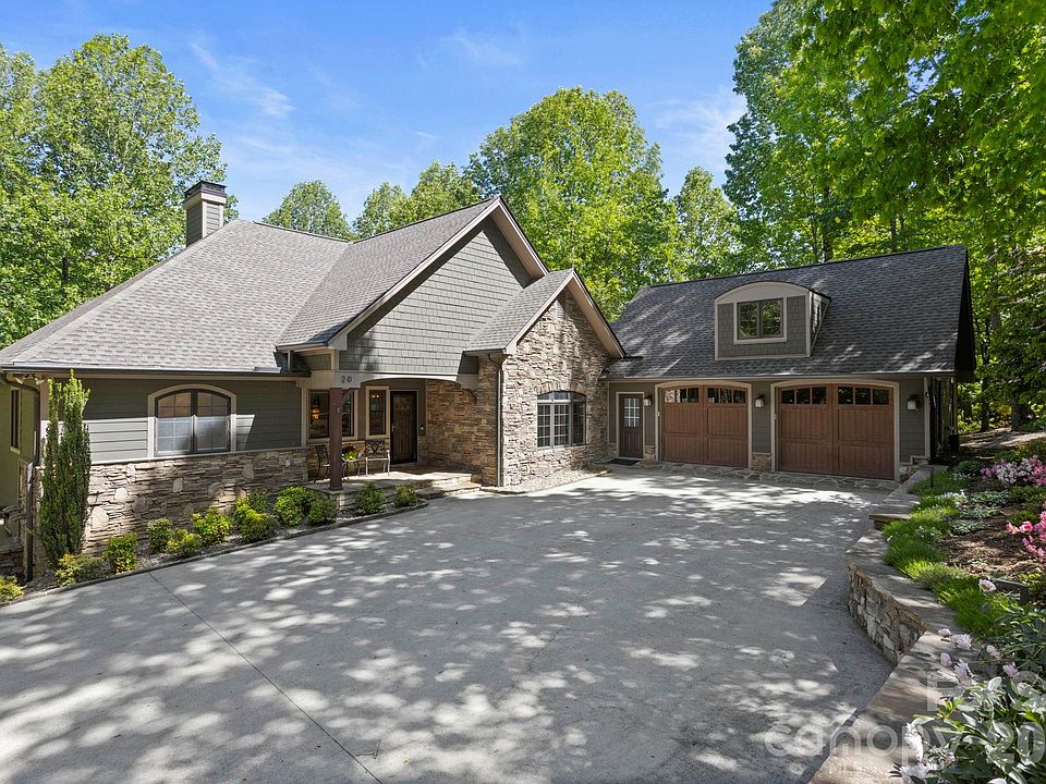 1st image of 20 Fernridge Ct
