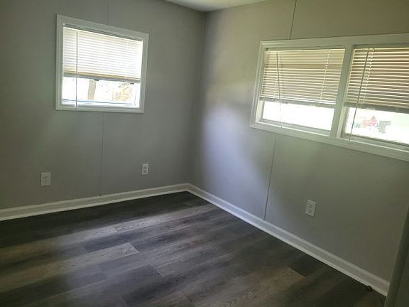 3rd image of 1325 Wenlon Dr Lot 66