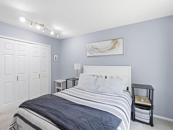 4th image of 908 9th Ave S APT 7