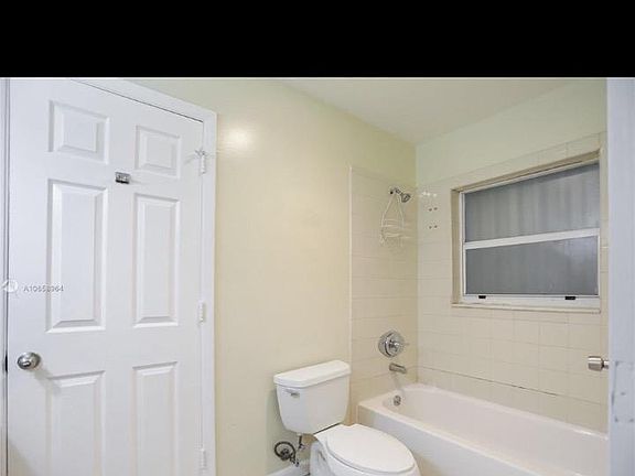 2nd image of 401 NW 5th Ave