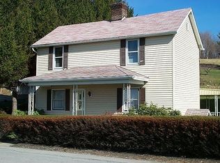 290 Mountain Rd, Uniontown, PA 15401