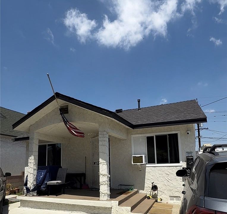 1st image of 245 E 64th St