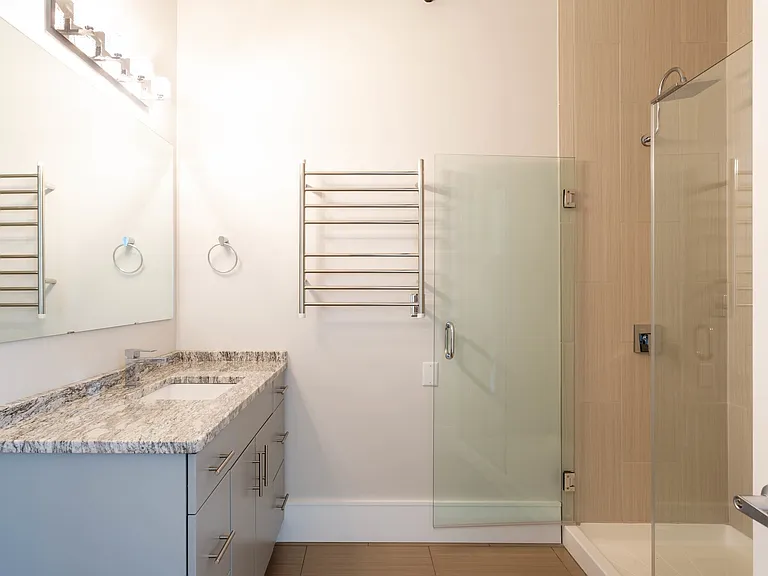 499 Franklin St #7F — Photo 10