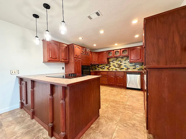 23775 Cruise Circle Dr — Photo 11