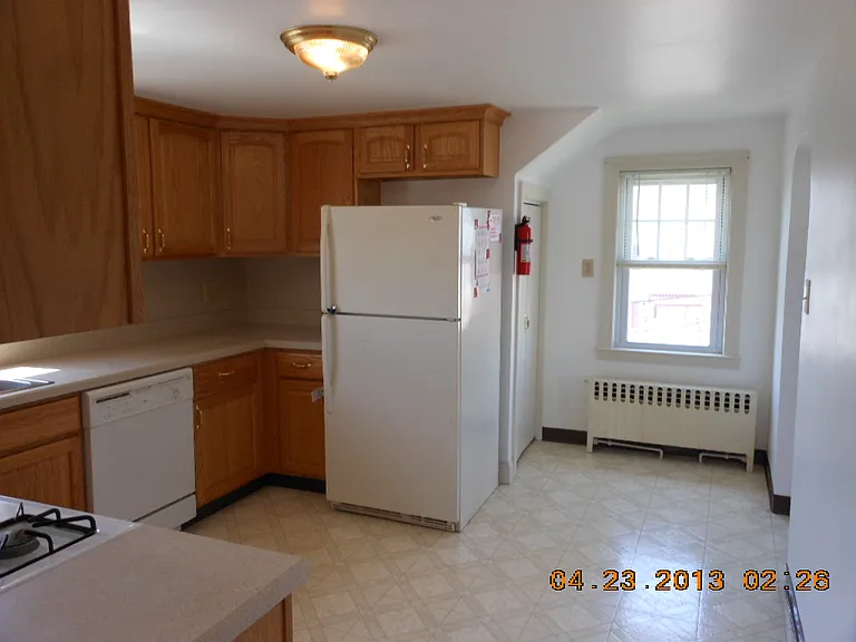 82 Calumet St #B — Photo 3
