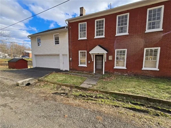 236 N Market St, Lisbon, OH 44432