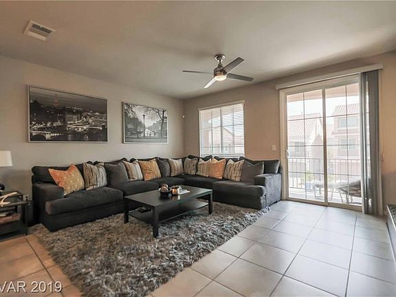 3rd image of 6062 Crown Palms Ave