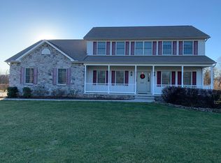 665 Bamberger Rd, Etters, PA 17319