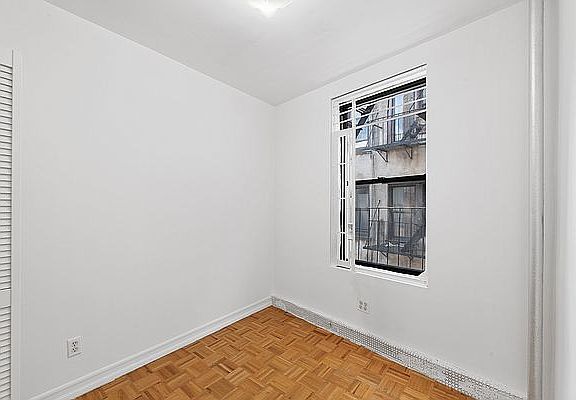 4th image of 164 Mott St #5F
