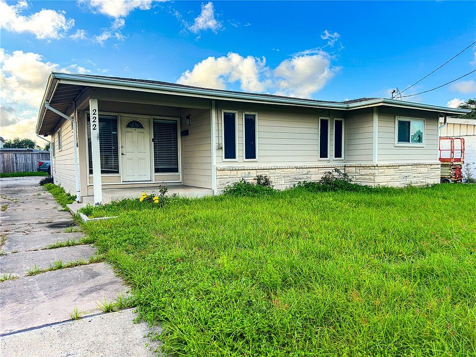 1st image of 222 Doddridge St