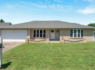 904 W Park Pl, Broken Arrow, OK 74011