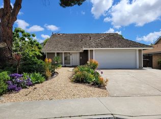 25266 Bentley, Laguna Hills, CA 92653