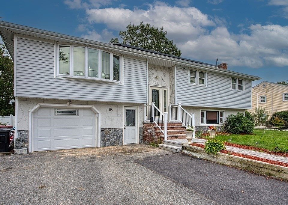 118 Rockland Dr, Brockton, MA 02301 MLS 73164415 Zillow