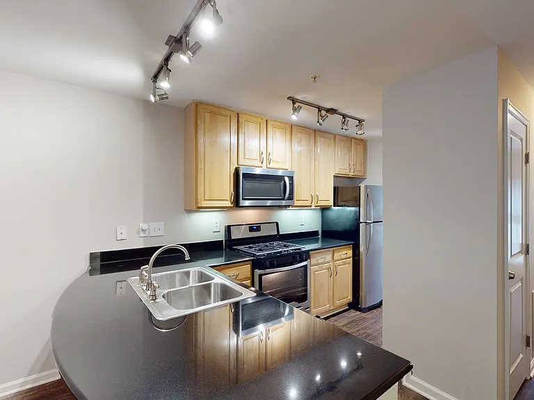 Gayton Pointe Townhomes — Photo 47