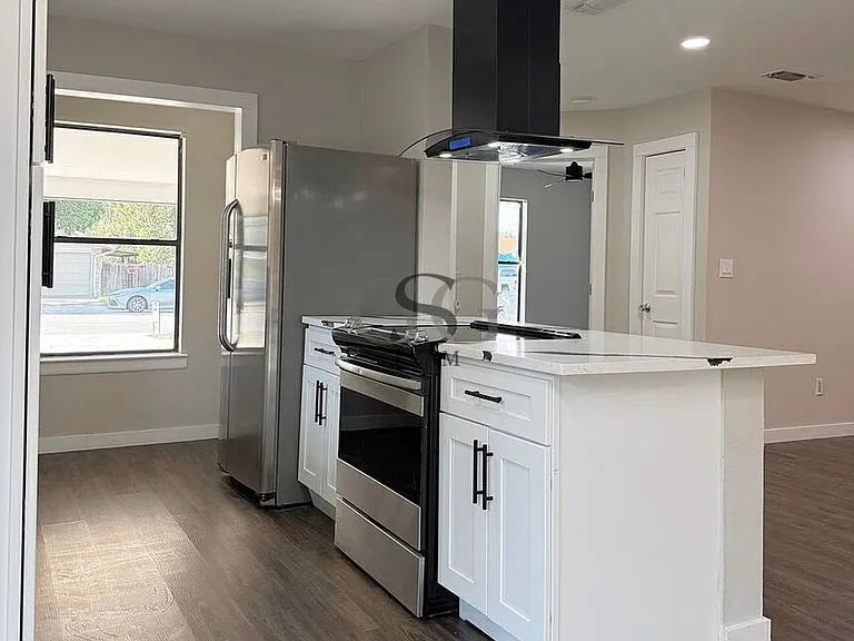 917 Sundance St — Photo 13