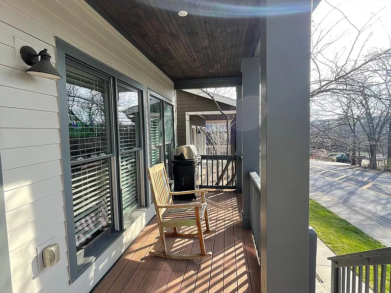143 Gale Park Ln — Photo 26