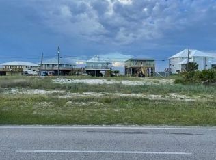 1810 Bienville Blvd, Dauphin Island, AL 36528