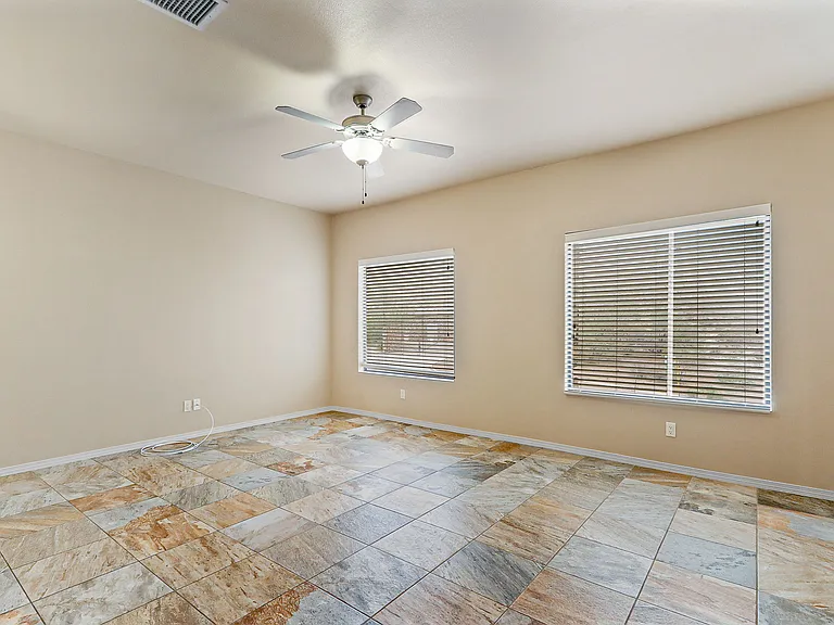 5501 N Stanton St #18 — Photo 21