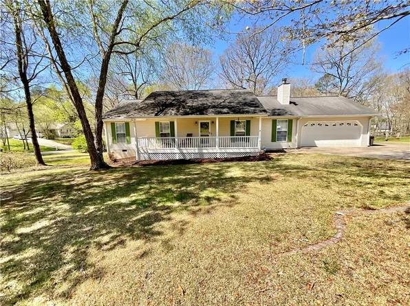 1007 Jody Dr, Seneca, SC 29678