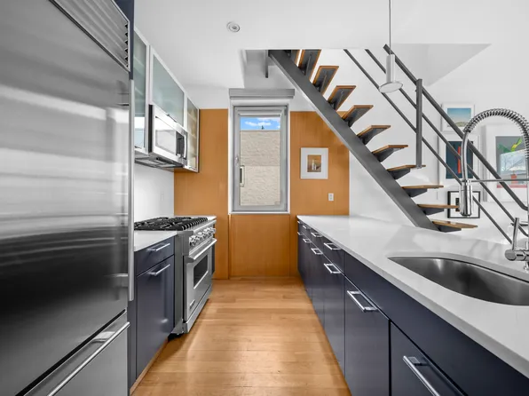 117 South Third Street image 5 of 9