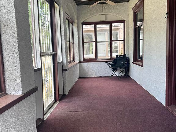 4th image of 216 Post Ave