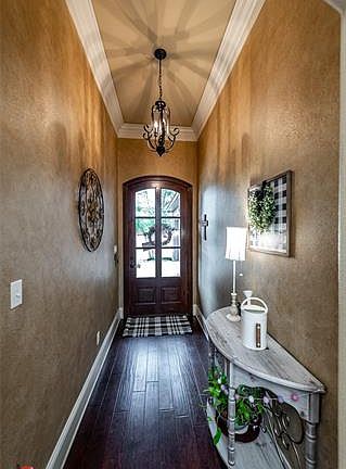 4th image of 101 Saint Andrews Ln