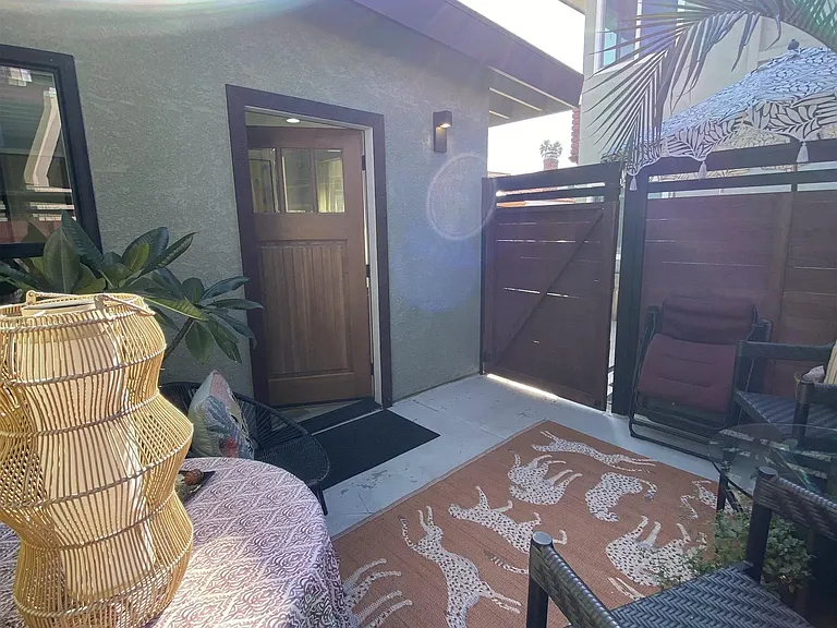3042 Newell St — Photo 7