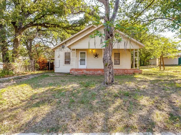 3120 Hiawatha Trl, Lake Worth, TX 76135