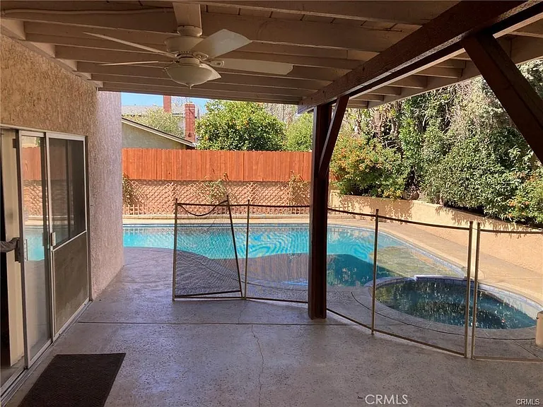9934 La Vine St — Photo 49