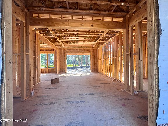 4th image of 44 Scioto Lane