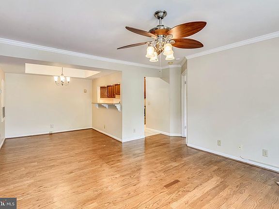 4th image of 5818 Inman Park Cir APT 200