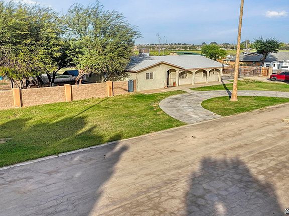 2nd image of 2736 W Patricia Ln