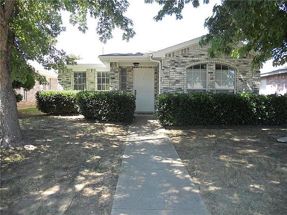2nd image of 2045 Kirkwood St