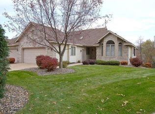 9624 Falcons Way, Eden Prairie, MN 55347