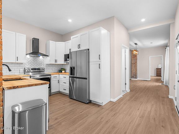 5th image of 325 E 14th St