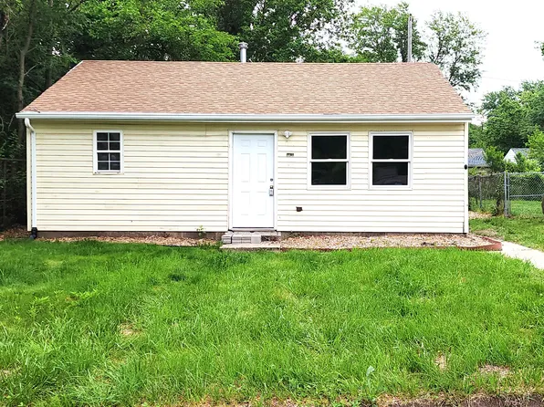 1021 Mount St, Gary, IN 46406