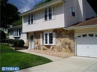 2305 Ramblewood Dr, Wilmington, DE 19810