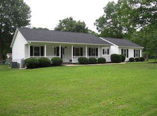 1138 Peach Valley Cir, Spartanburg, SC 29303