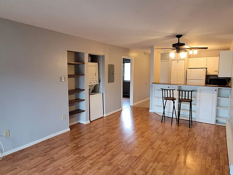 523 Meadowview Dr #D306 — Photo 9